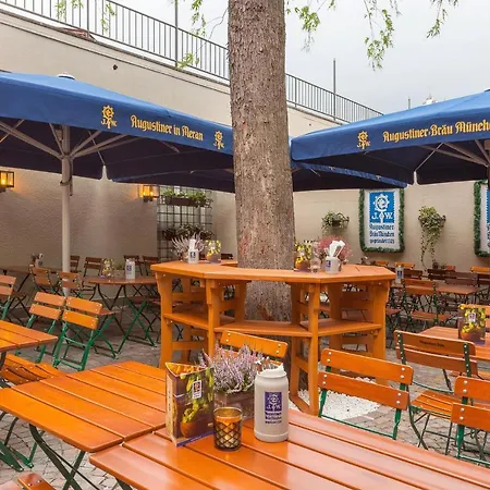 Bed & Breakfast Augustiner In 4*