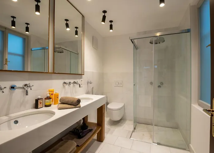 Augustiner In Nocleg ze śniadaniem Meran