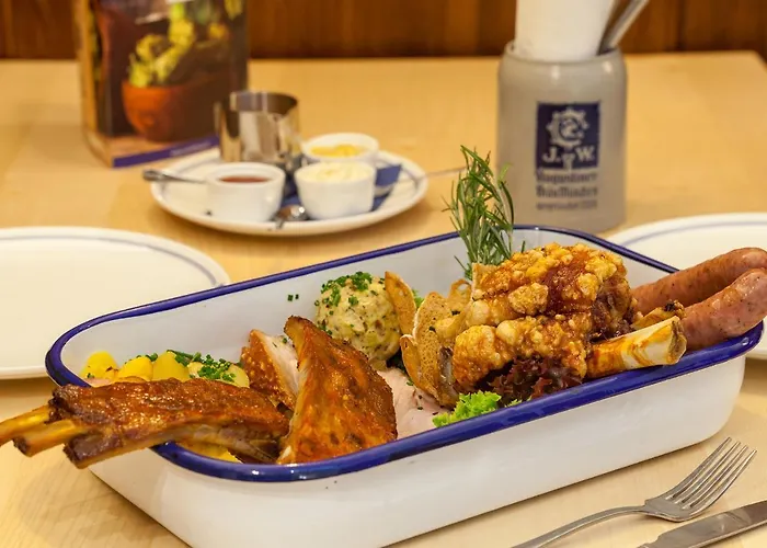 Augustiner In Nocleg ze śniadaniem 4*