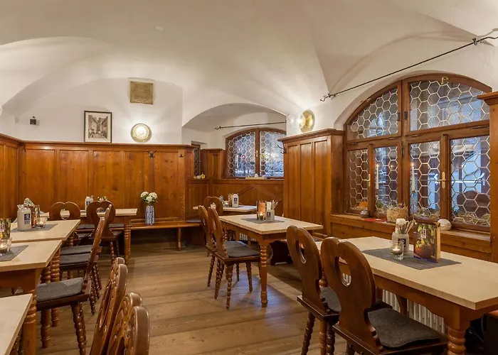 Augustiner In Oda ve Kahvaltı